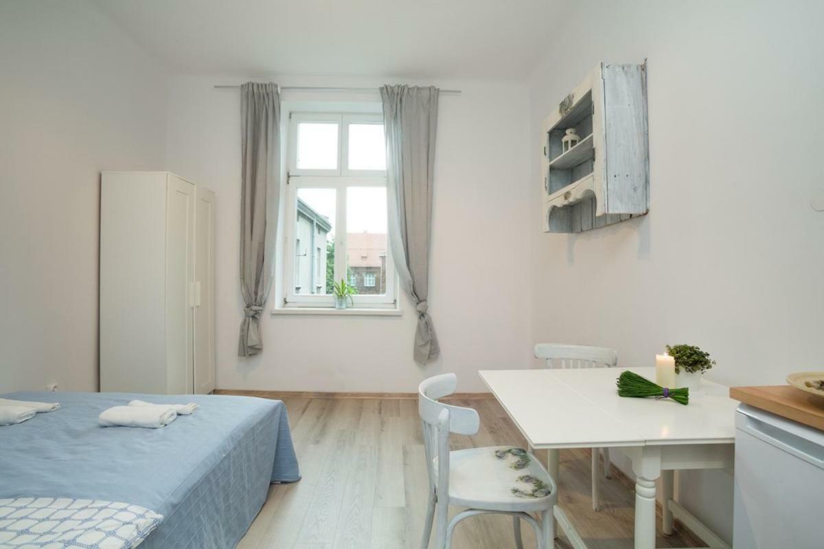 Dom Sapiehy Aparthotel Krasków Εξωτερικό φωτογραφία