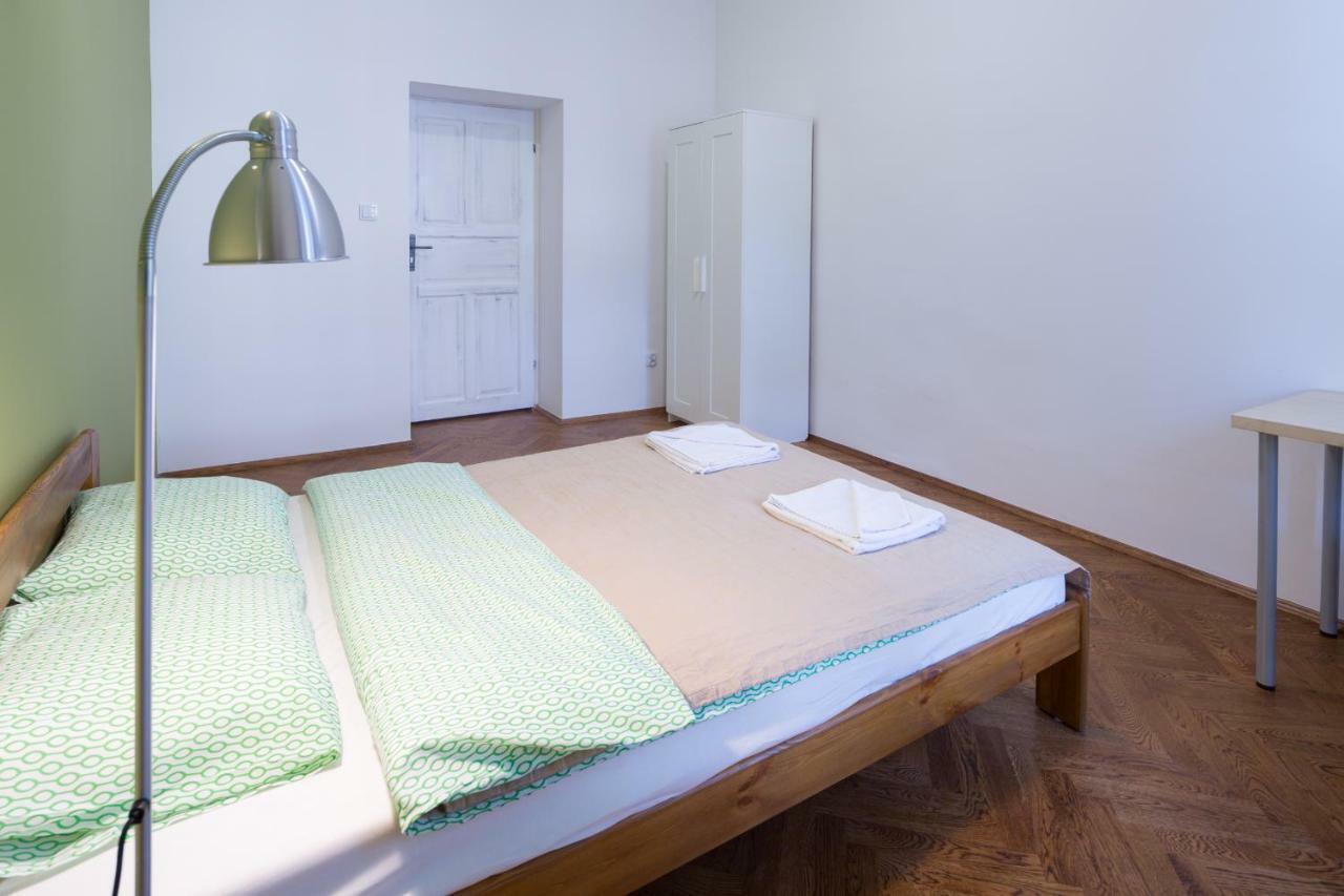 Dom Sapiehy Aparthotel Krasków Εξωτερικό φωτογραφία