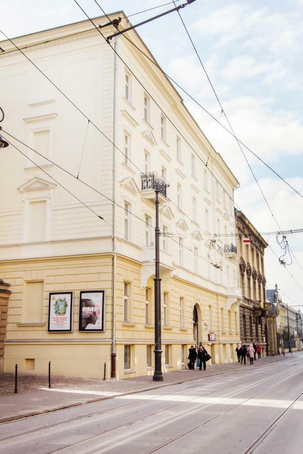 Dom Sapiehy Aparthotel Krasków Εξωτερικό φωτογραφία