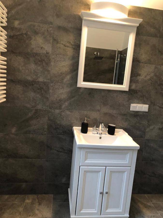 Dom Sapiehy Aparthotel Krasków Εξωτερικό φωτογραφία