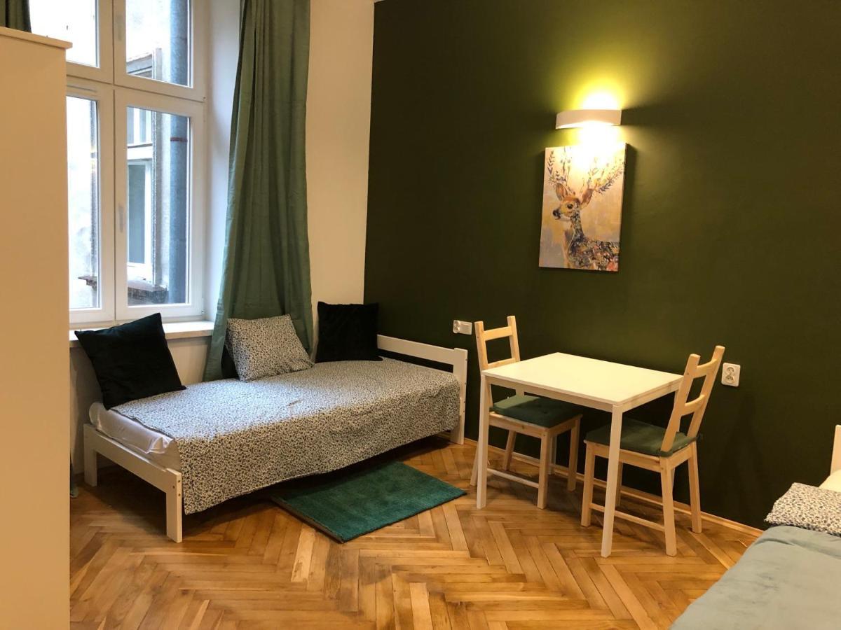 Dom Sapiehy Aparthotel Krasków Εξωτερικό φωτογραφία